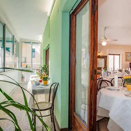 Tirreno Hotel